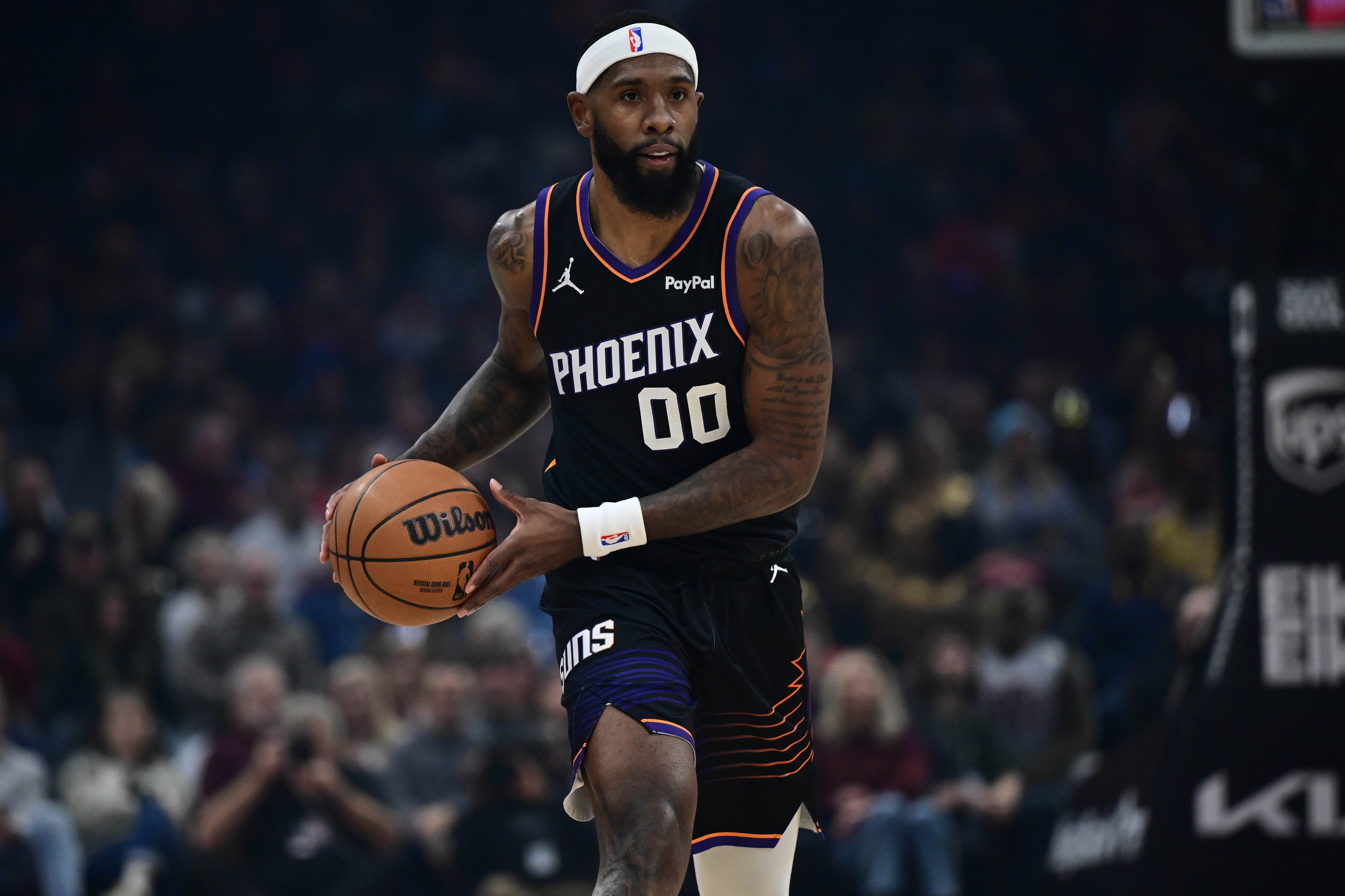 体育资讯-外线有谱！罗伊斯·奥尼尔7记三分砍下赛季新高21分加5板4助