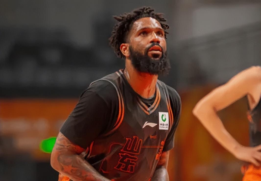 半岛体育官方网站-山东89-88淘汰浙江3喜1忧！鲍威尔+陈林坚打出价值，珀赛尔好状态