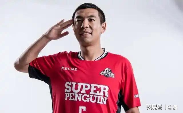 半岛体育官方入口-徐亮：成为职业球员的难度比考上清华北大还大 多做善事成就更高